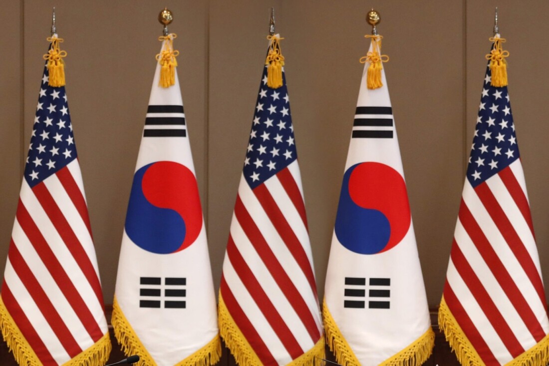 South-Korean-and-USA-flags.jpg