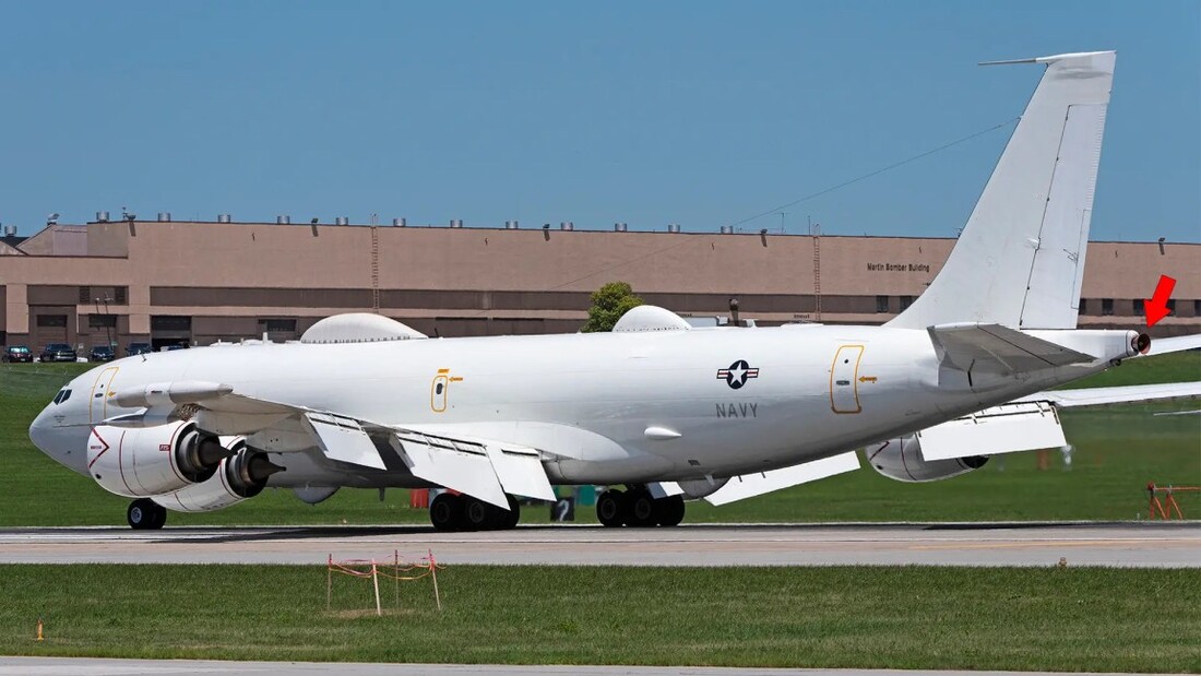 e-6b-antenna (1).jpg
